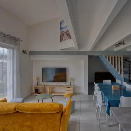 Maison 10p, Salle Jeux, Zoo 9min, 4ch Holiday home Les Mathes